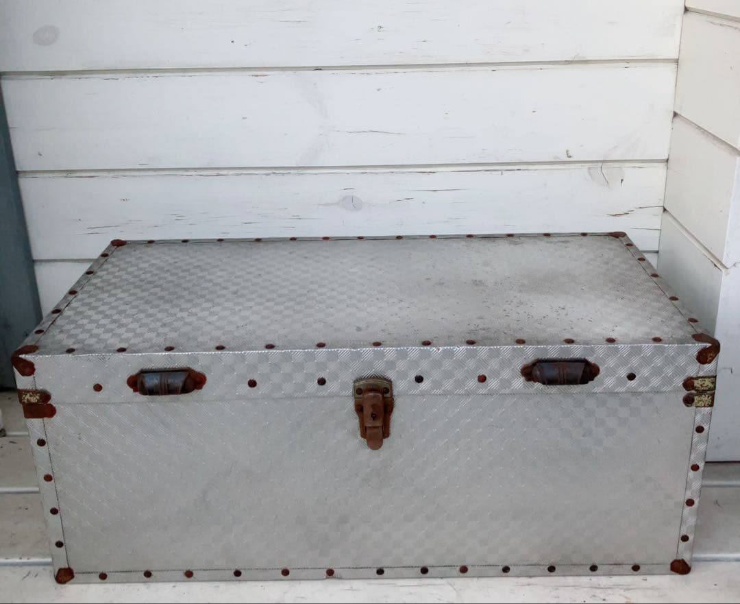 ヴィンテージ　大きな　トランクケース　店舗什器　テーブル