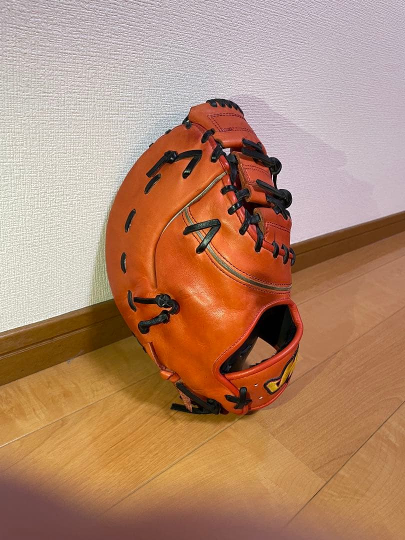 ま*も様 大人用　ハタケヤマ 軟式グローブ ファーストミット