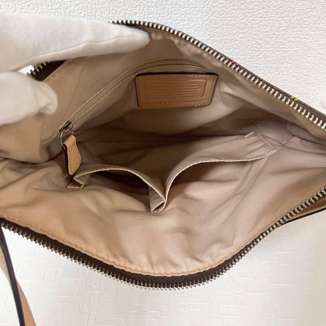 極美品★COACH コーチ ショルダーバッグ 斜め掛け PVC×レザー チャーム