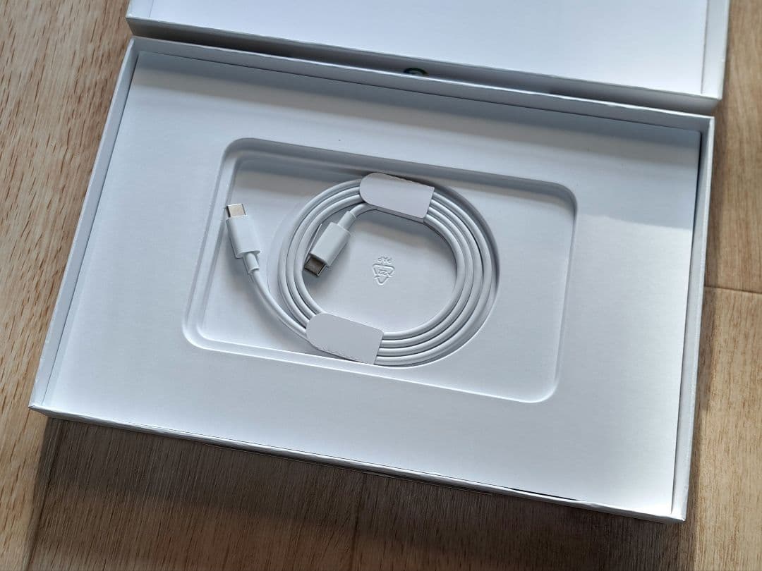 Google Pixel Tablet Porcelain タブレット