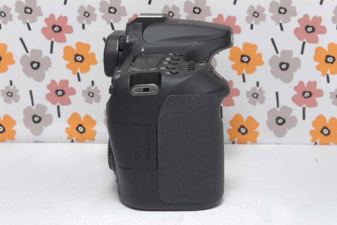 ❤Canon EOS 70D❤S数976回❤Wi-Fi接続❤手振れ補正レンズ❤