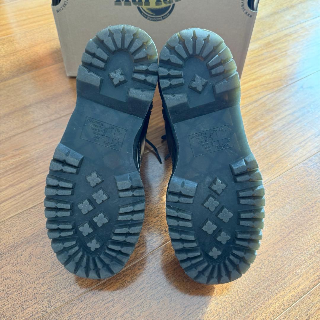 ドクターマーチン　JADON 8ホールブーツ　25センチ