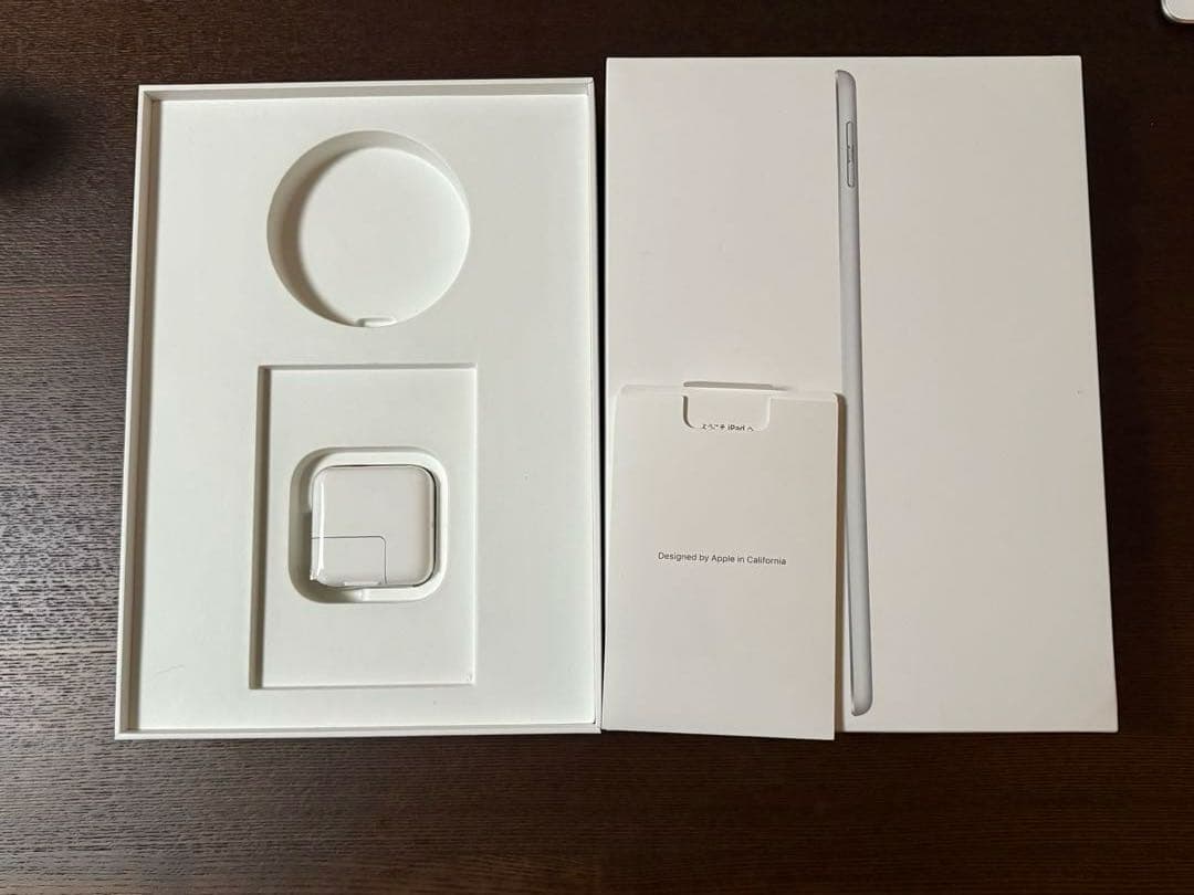 【美品】iPad 第6世代　SIMフリー　32G