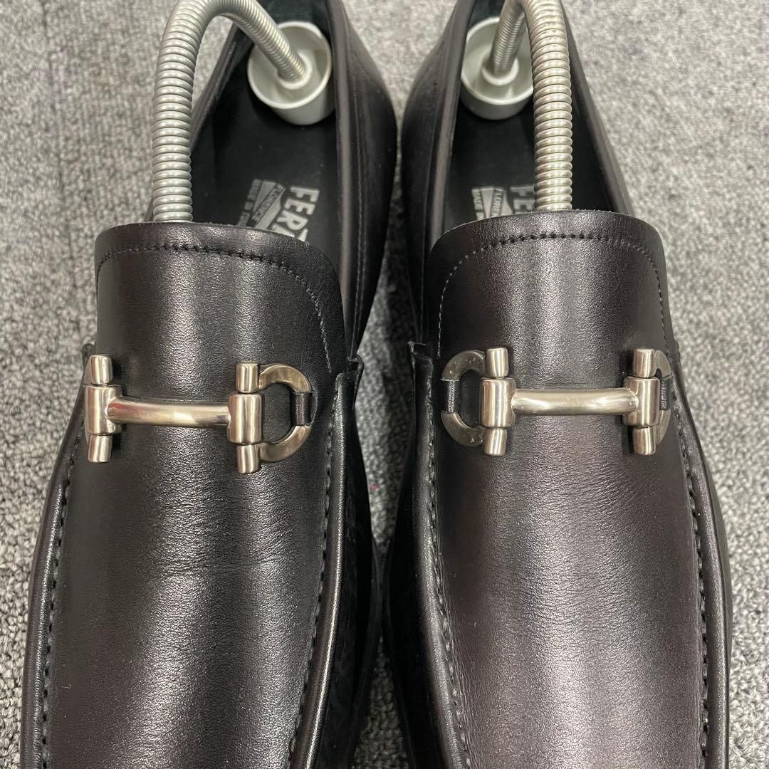 美品 サルヴァトーレフェラガモ ホースビットローファー 25cm