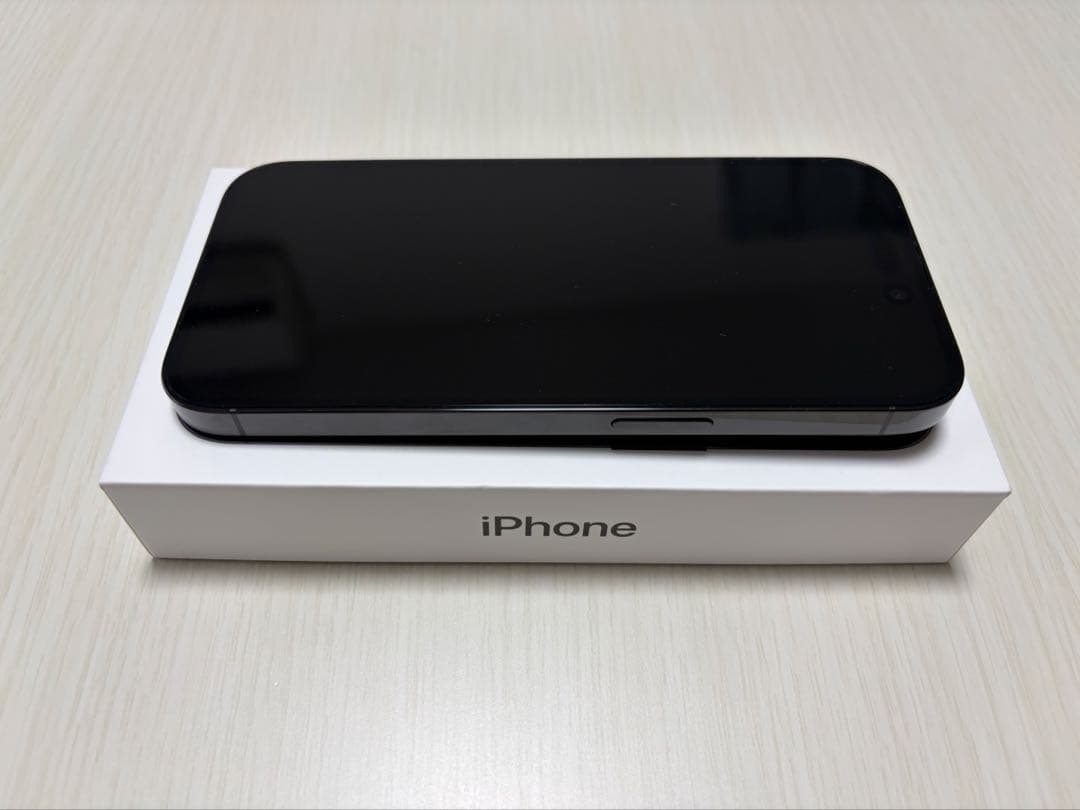 美品 iPhone 14 Pro 128GB スペースブラック SIMフリー