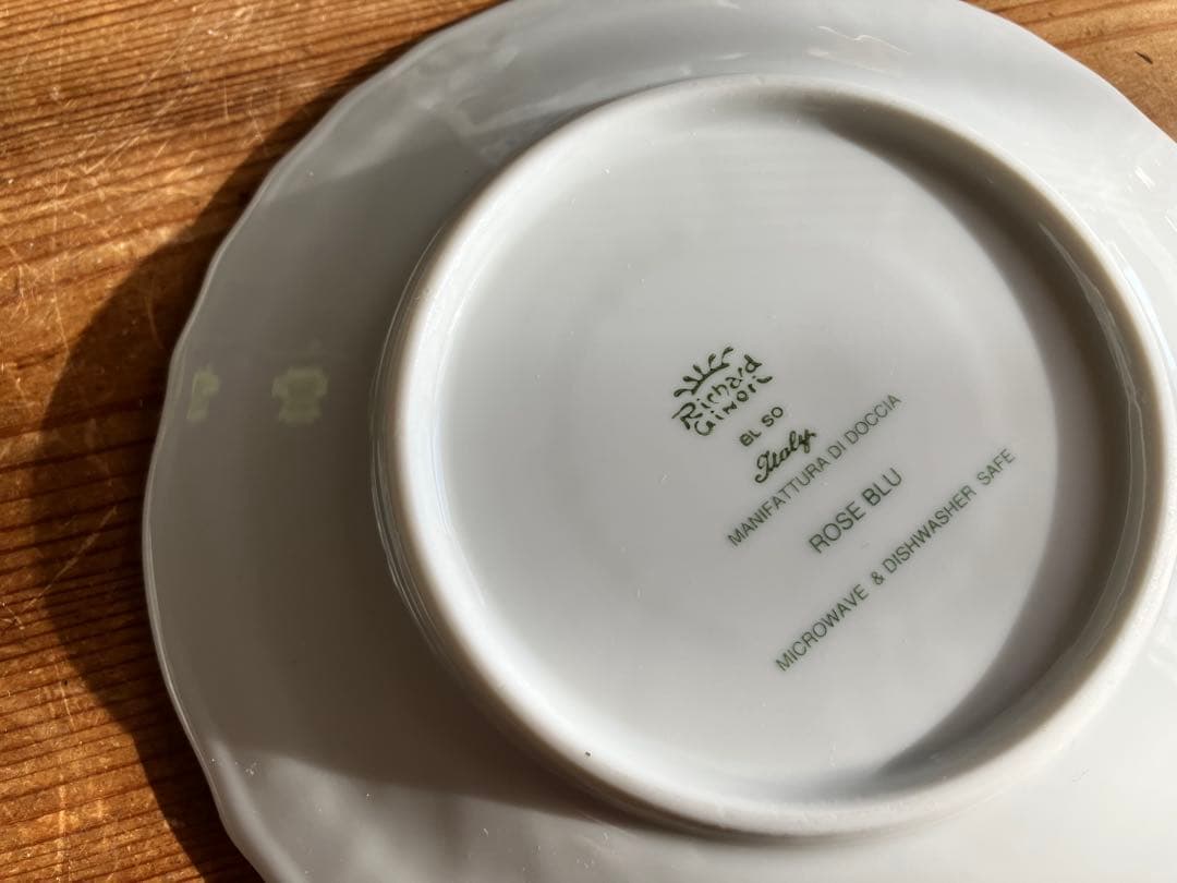 ジノリ　ベッキオブルーローズ　コーヒーカップアンドソーサー、デザートプレート×2