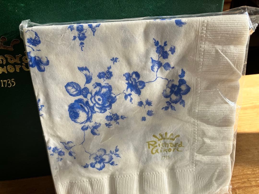 ジノリ　ベッキオブルーローズ　コーヒーカップアンドソーサー、デザートプレート×2