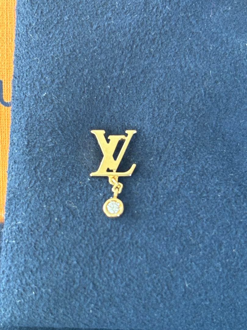 LOUIS VUITTON ピュスイディールブロッサム　ピアス