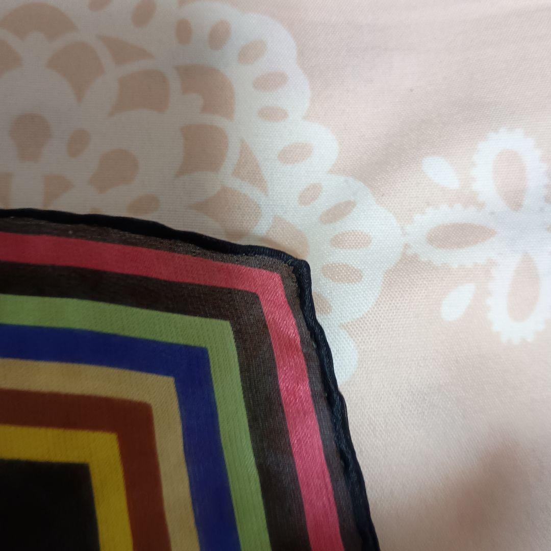 ルイヴィトン　モノグラムハンカチスカーフ　シルク100%LOUISVUITTON