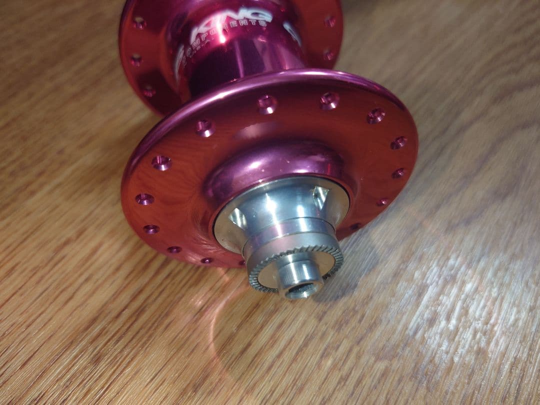 Chris King クリスキング フロントハブ ピンク 未使用品