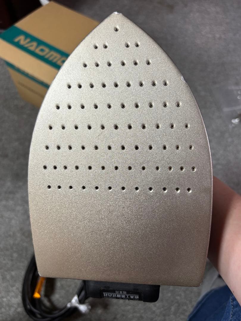 NAOMOTOオートスチームアイロンASL-621 •業務用•中古美品