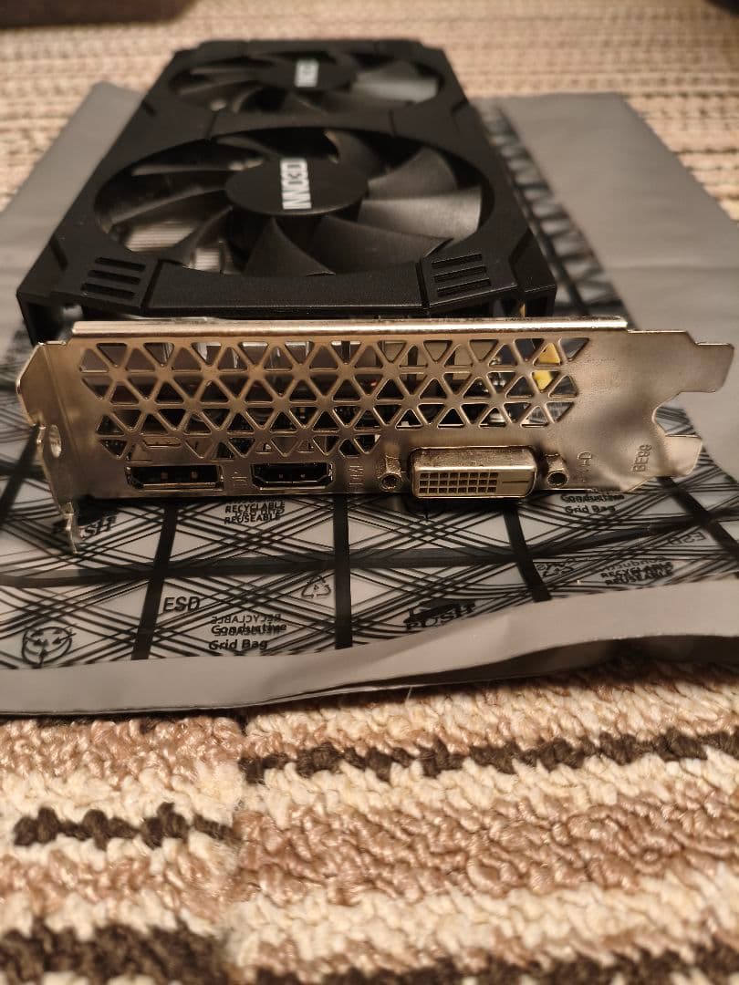 グラフィックボード・グラボ・ビデオカード INNO3D GTX 1660 SUPER Twin X2 6GB GDDR6