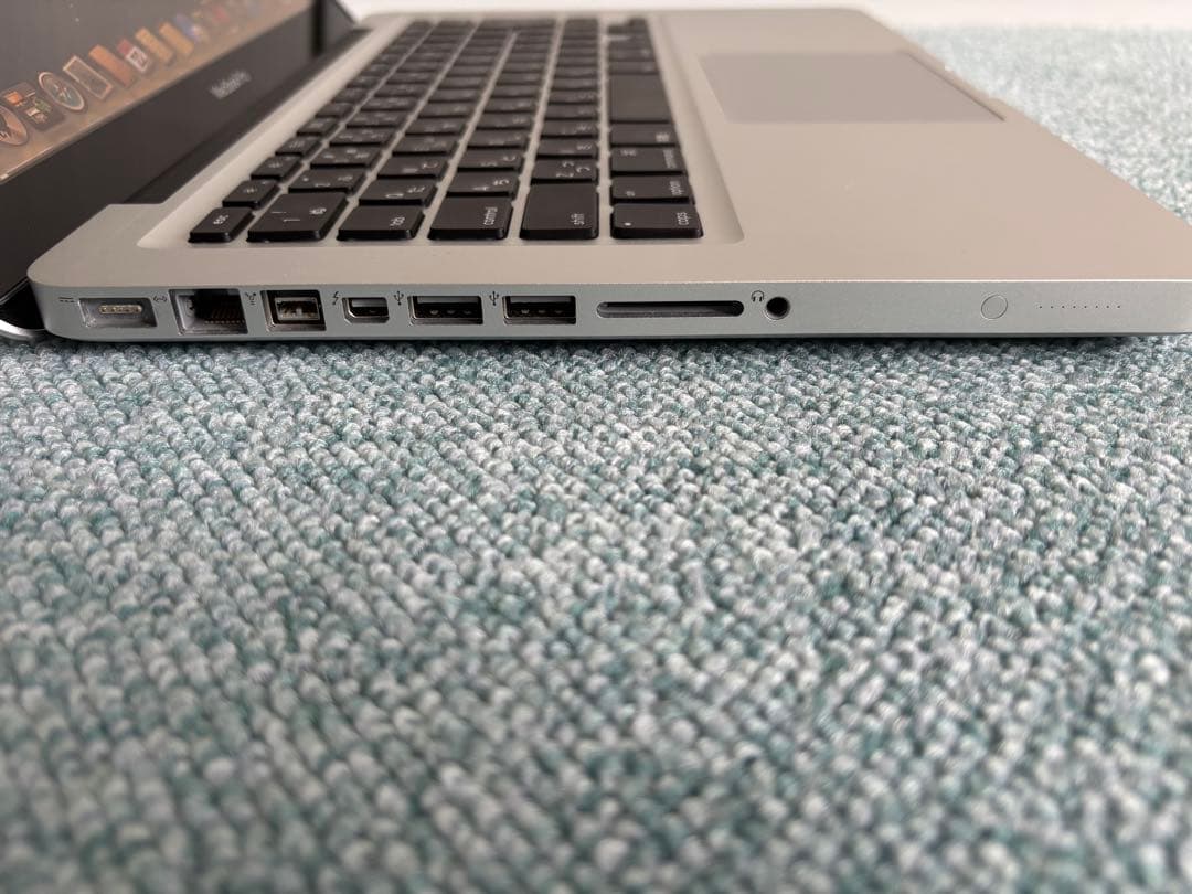 MacBook Pro13インチ MD101J/A SSD1TB メモリ16GB