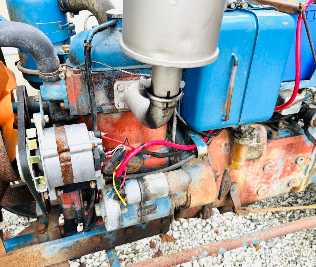 FORD1000 フォードトラクター シバウラ1.3ディーゼル　ビンテージ