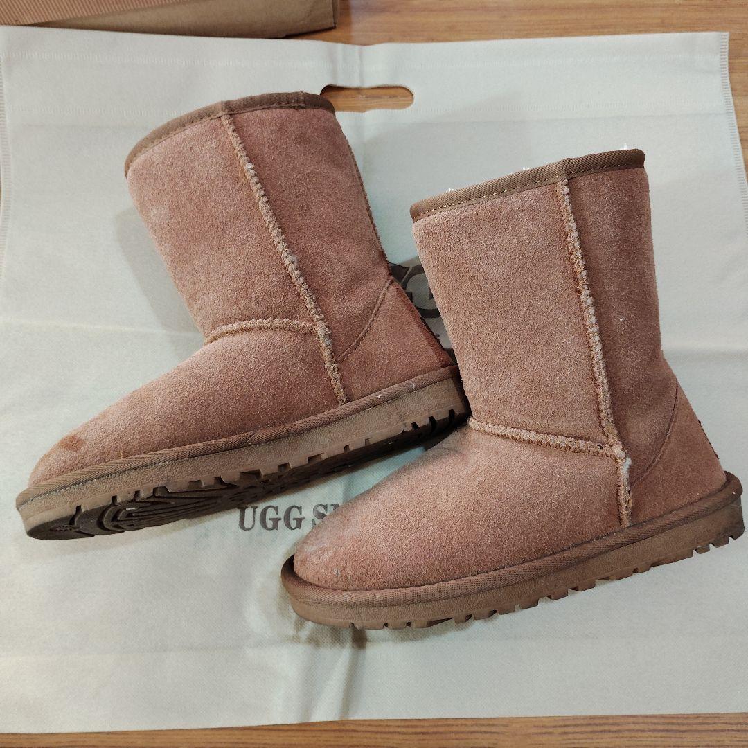 美品UGG ムートンブーツクラッシックショート23㎝