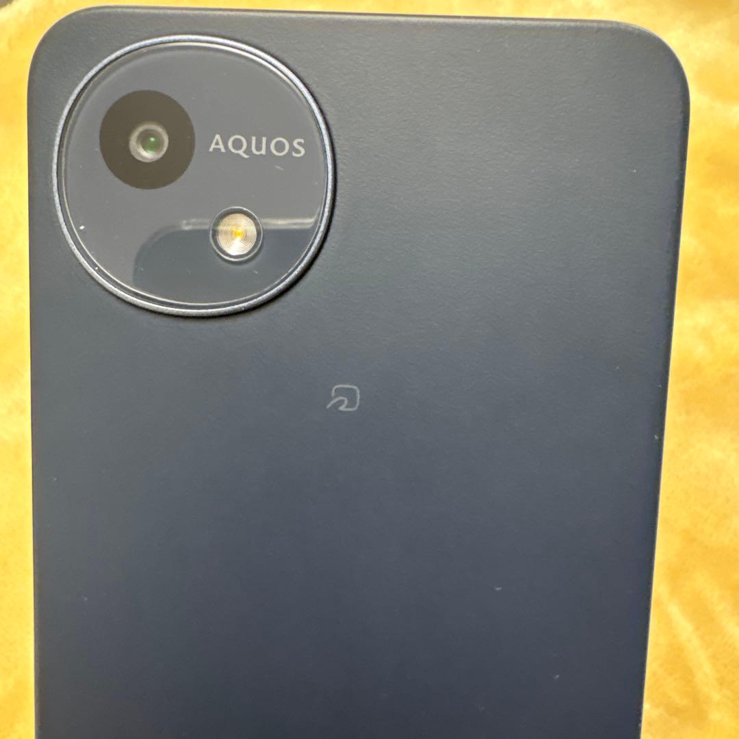 docomo AQUOS wish 4 ブラック SIMフリー