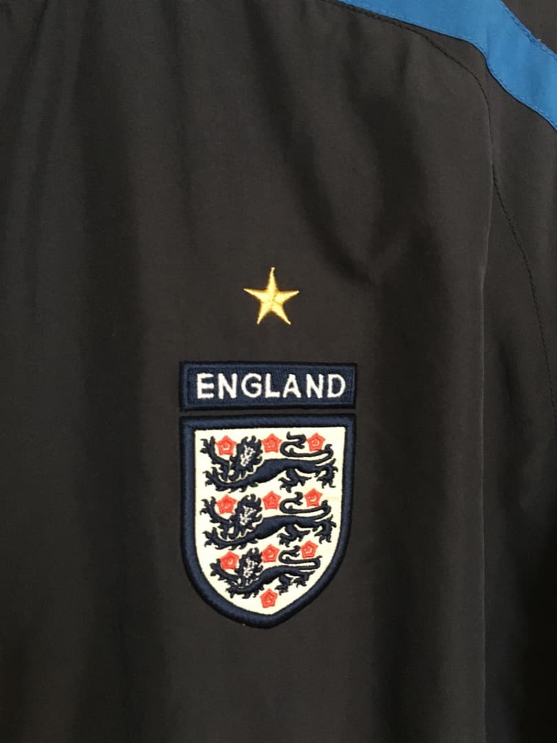 古着 アンブロ イングランド代表 ウインドブレーカー 紺 L