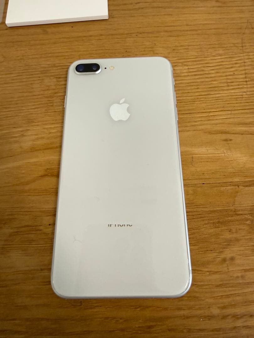 【iPhone8Plus256GB】SIMロックなし