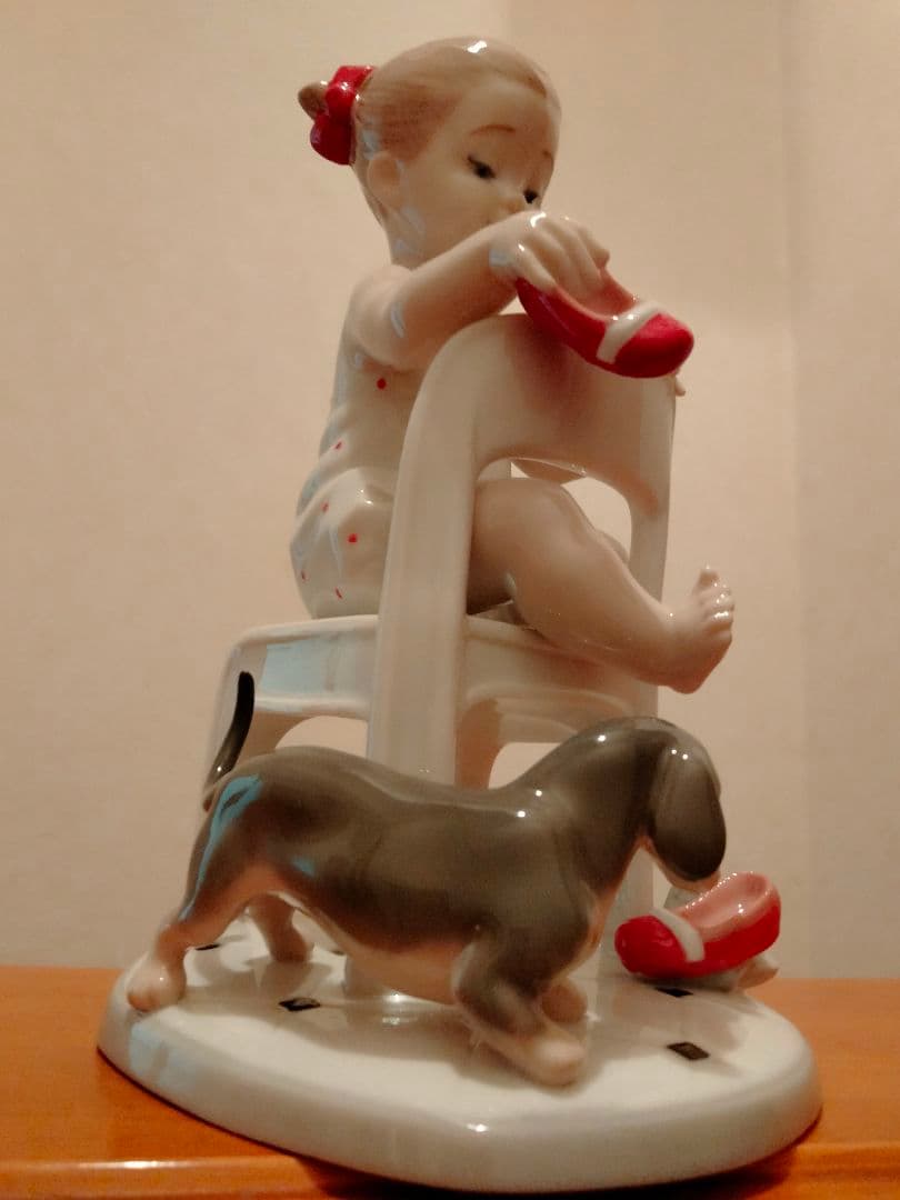 美品 リヤドロ「隠しちゃだめよ！！」