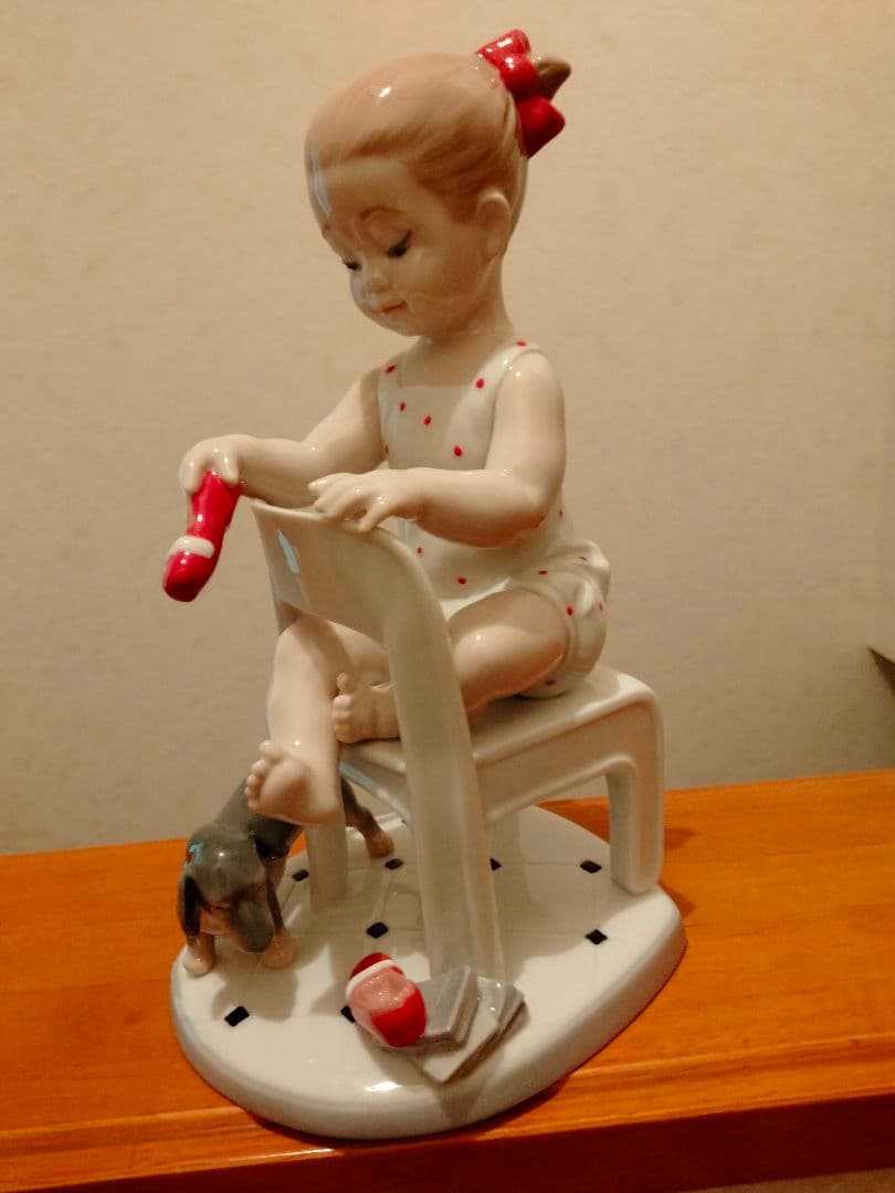 美品 リヤドロ「隠しちゃだめよ！！」