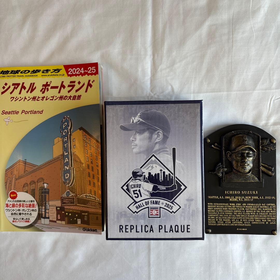イチロー MLB殿堂入り彫刻プラーク　盾　記念品