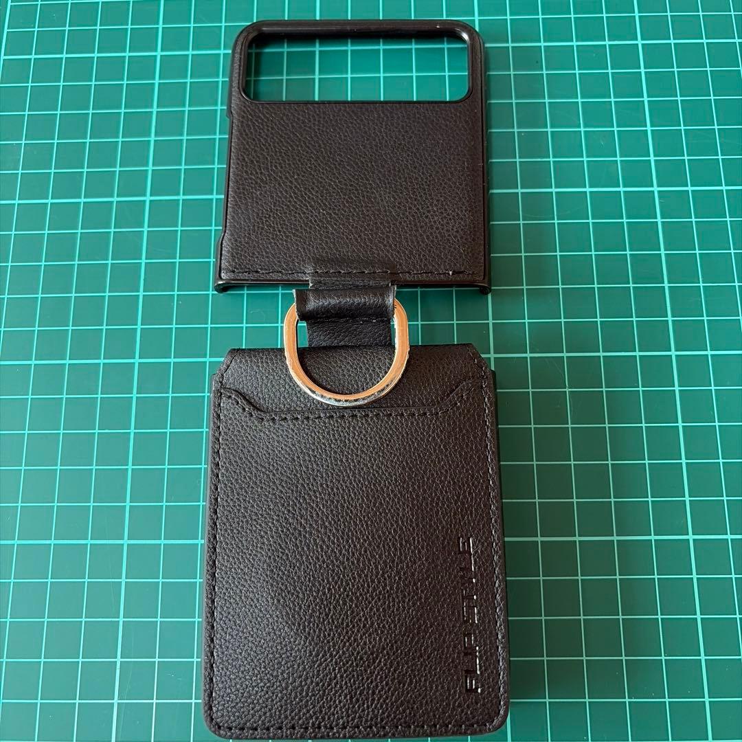 Motorola razr 折りたたみ式 グレー