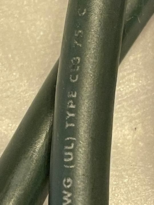 オーディオ クエスト スピーカーケーブル