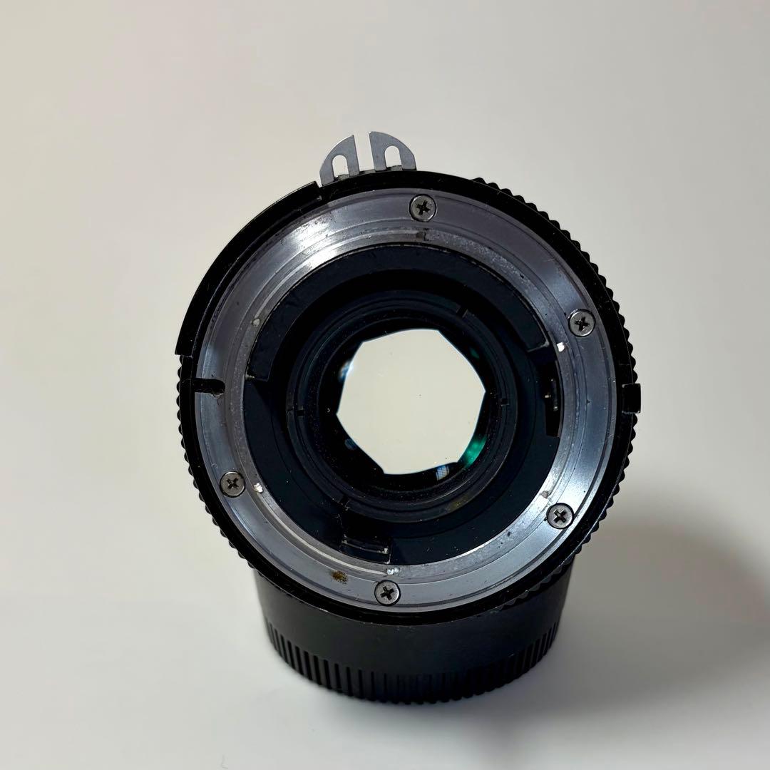 Nikon Nikkor 50mm f/2 レンズ