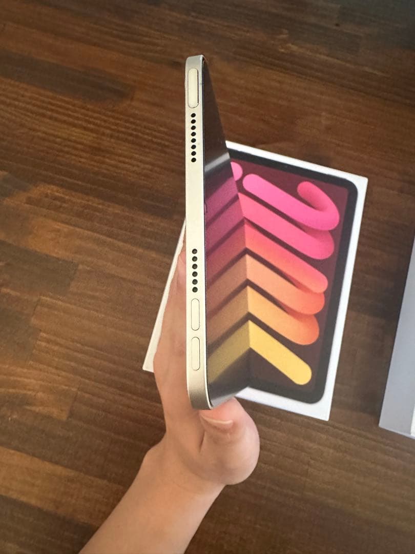 Apple iPad mini A17 pro スペースシルバー wifi