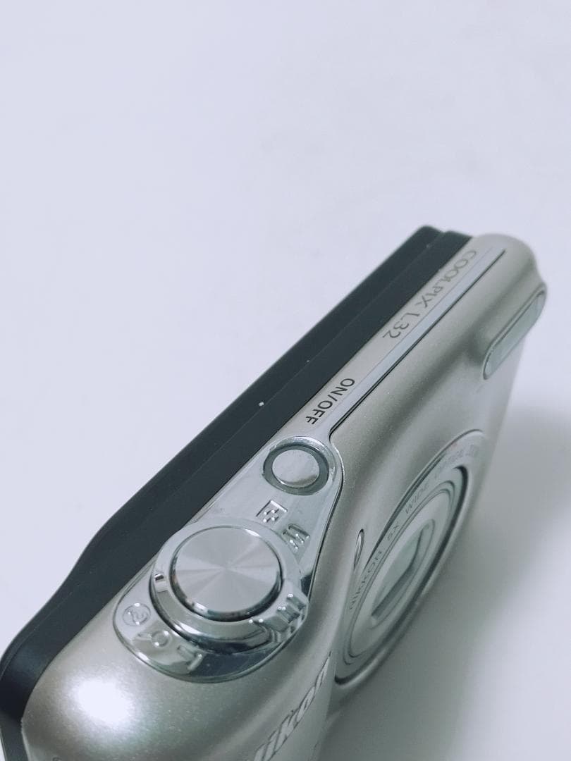 Nikon COOLPIX L3 デジカメ　単3稼働 コンパクトデジタルカメラ