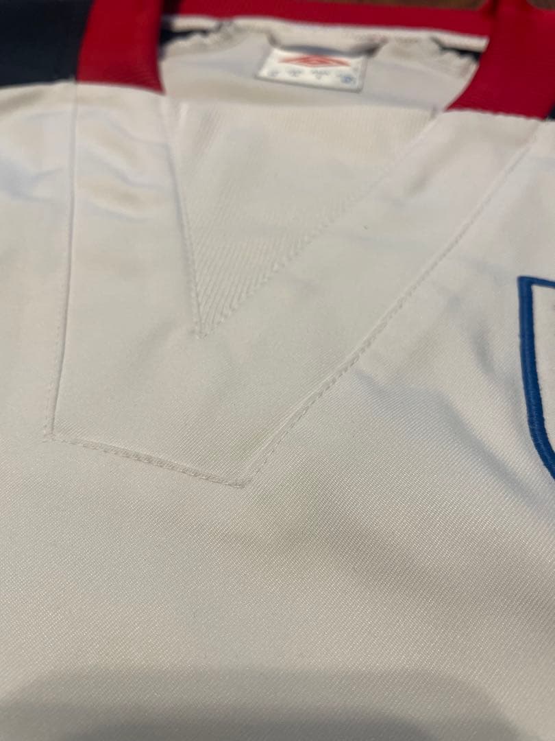 【希少】イングランド代表 アンブロ トレーニングトップ L デサント製 刺繍ロゴ