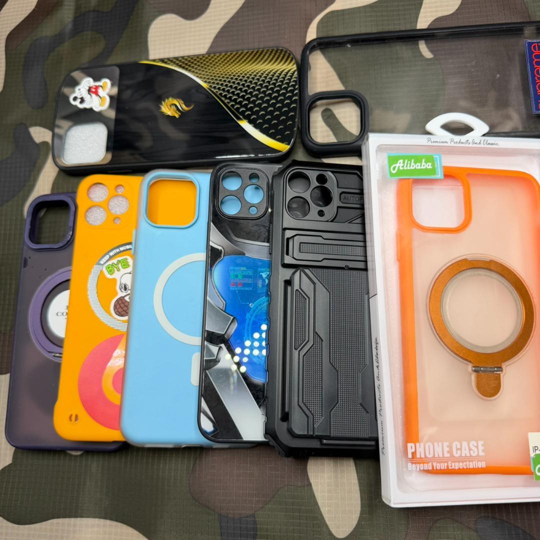 フリーSIM.アップル、iPhone 11 Pro Max/68GB.付属品多数