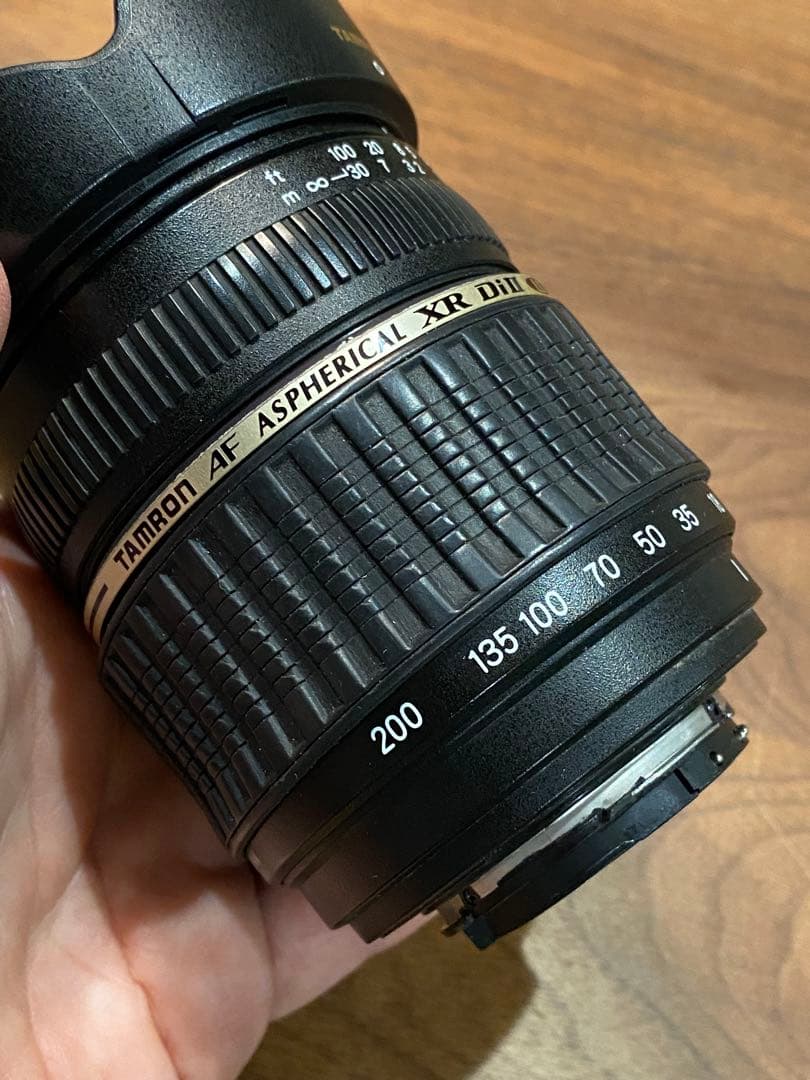 Nikon D100 デジタル一眼レフ　タムロン　18-200 動作品