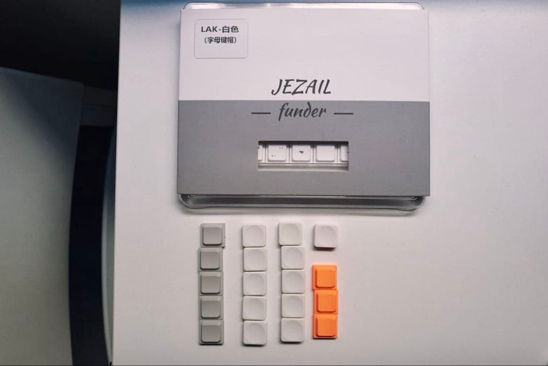 【中古美品】Colnix LP(専用キーキャップ付き)JezailFunder