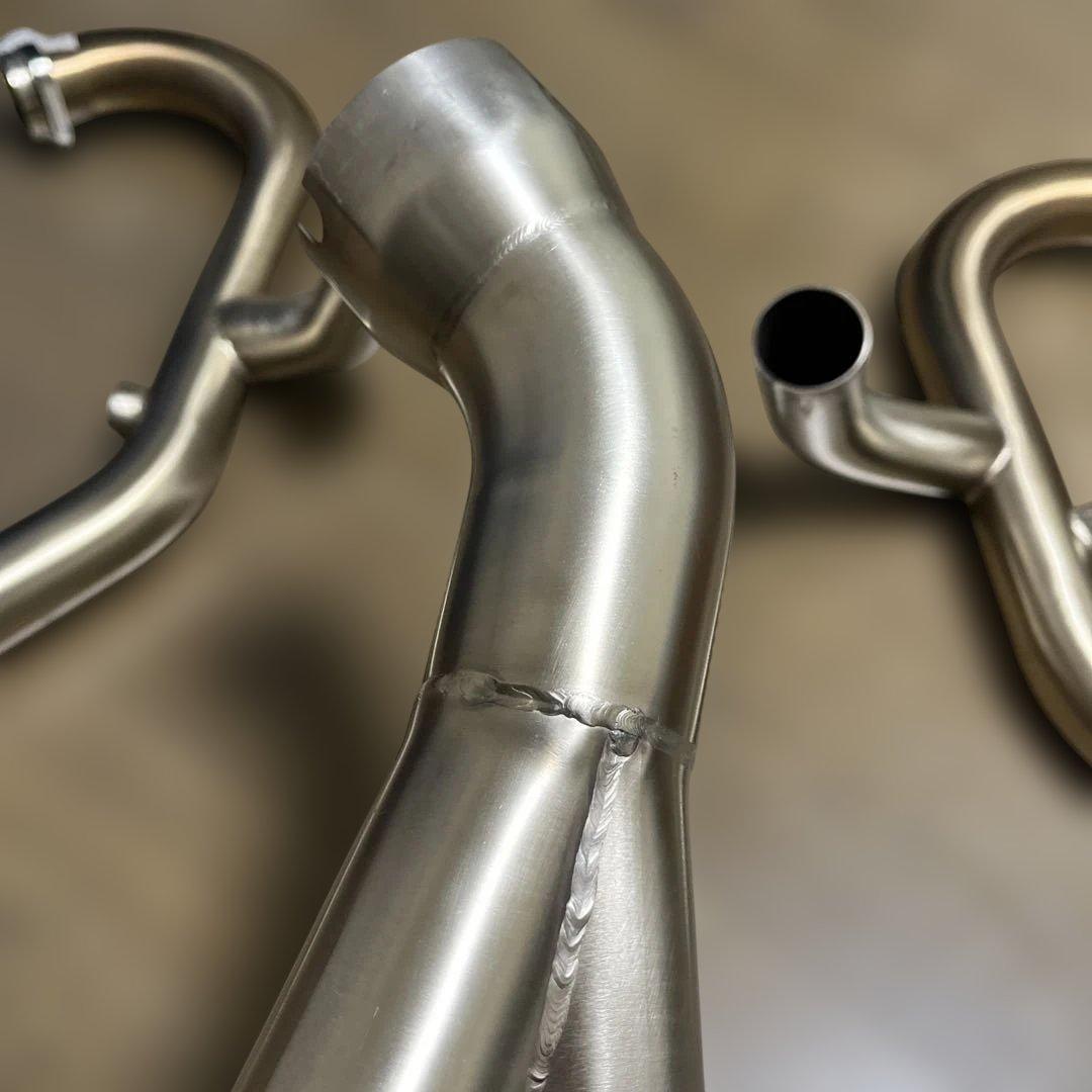  RnineT ユニットガレージ　ステンレスエキゾーストパイプ