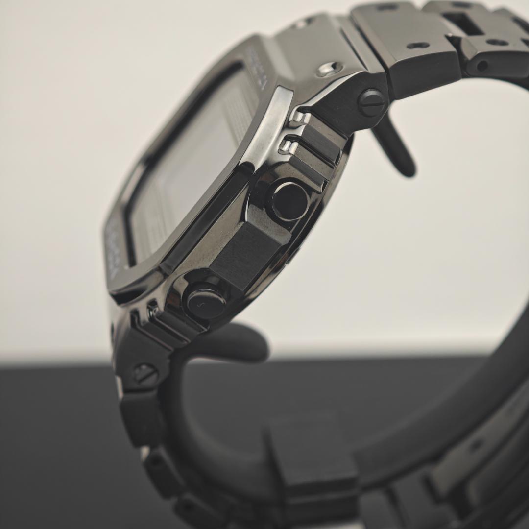 【美品】カシオ G-SHOCK　GMW-B5000GD-1JF