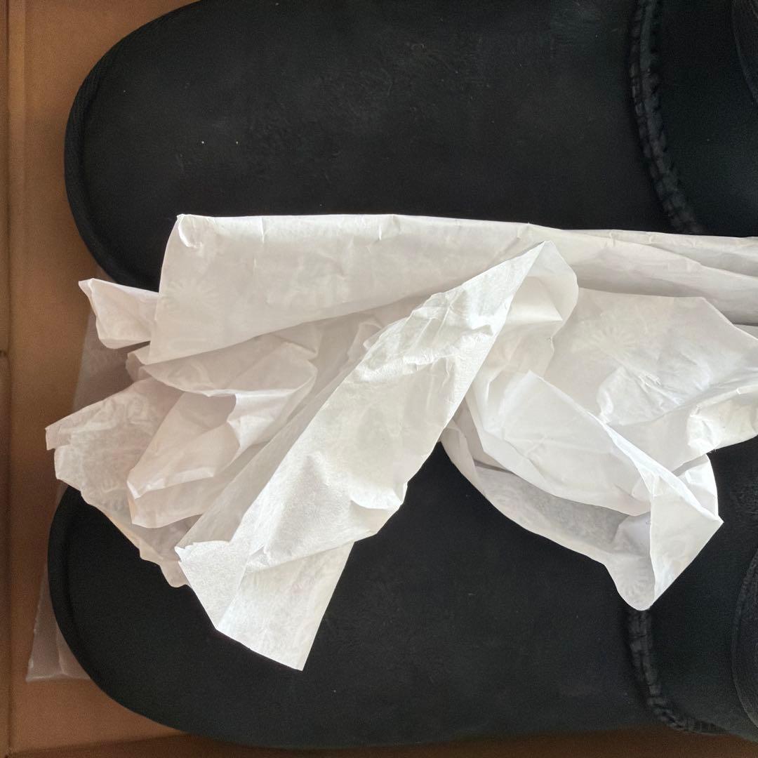 UGG クラシックウルトラミニ　24 新品未使用　ブラック