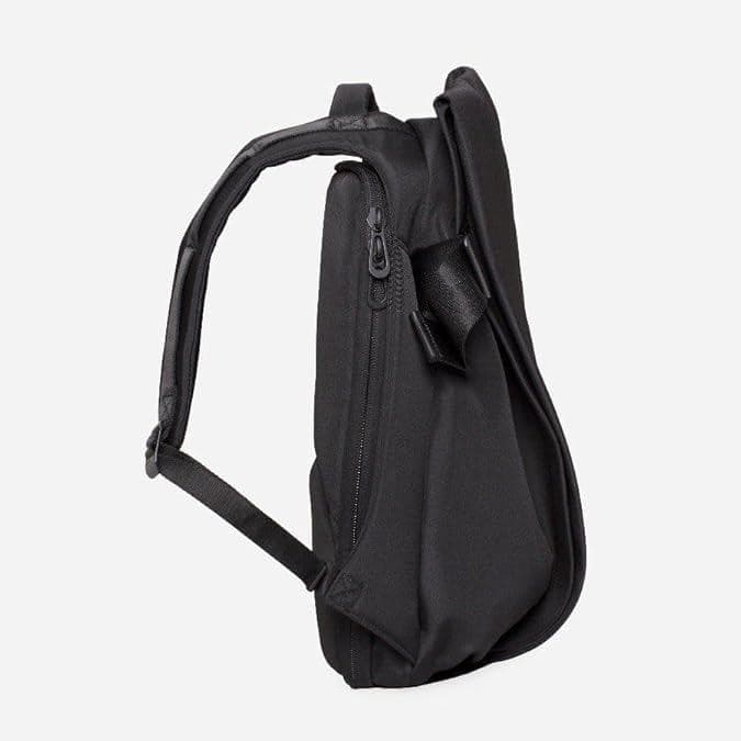 【美品】cote&ciel コートエシエル M 正規品・PC対応・立体構造