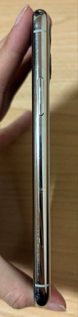 iPhone 11 pro シルバー　64GB SIMフリー