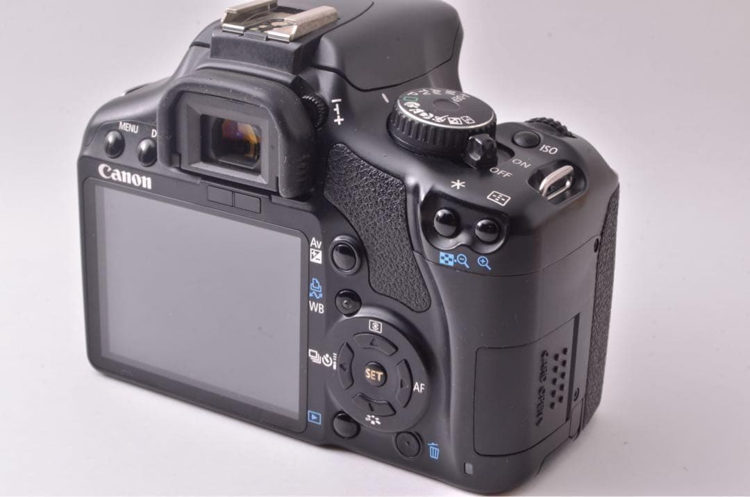 【Wレンズ付き】Canon　一眼レフカメラ　キャノン　KissX2　デジイチ