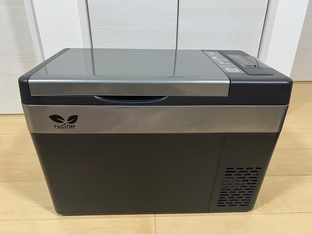 【美品】F40C4TMP ポータブル冷蔵 / 冷凍庫 12V / 24V車対応