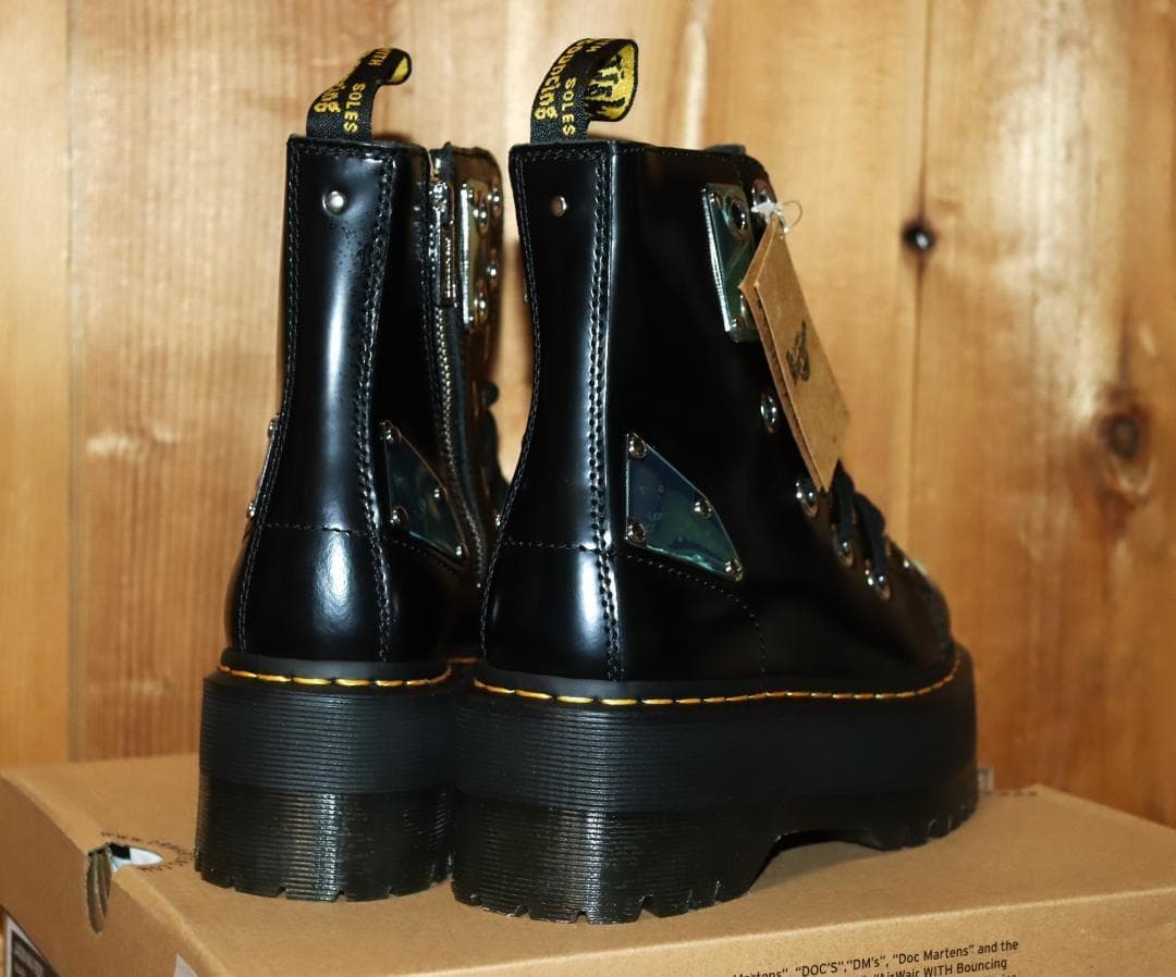 新品 ドクターマーチン JADON MAX REBEL ブーツ (UK4)Ⓗ