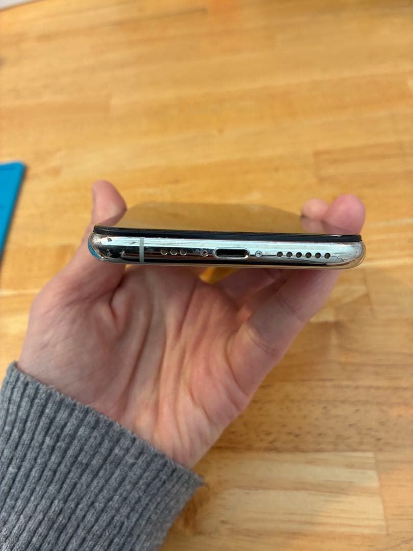 【ジャンク】Apple iPhone 11 Pro シルバー 本体