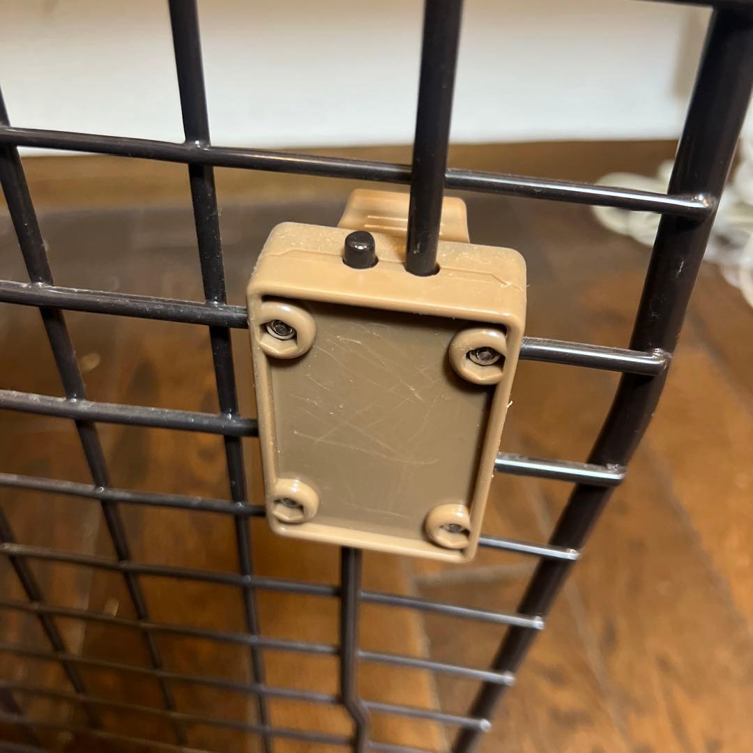 大型犬用プラスチック犬ケージ グレー