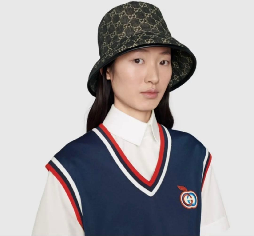 ♡ GUCCI ♡ グッチ GG ブラックデニム バケットハット 帽子