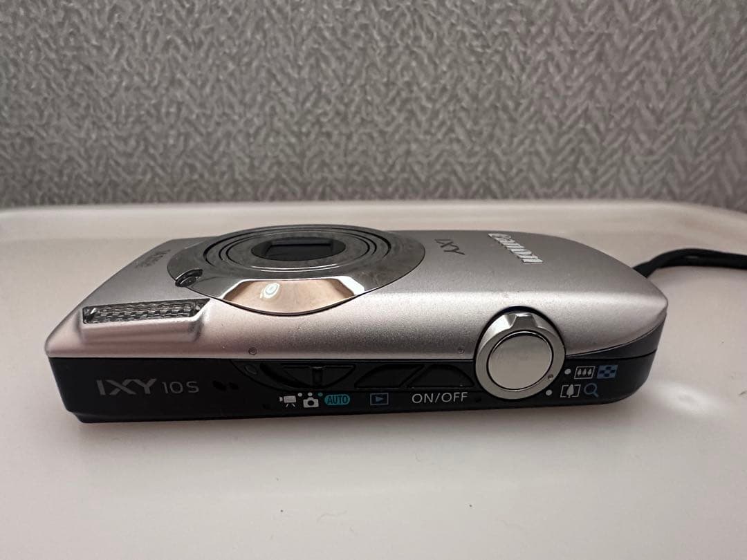 【Canon】IXY 10S コンパクトデジタルカメラ シルバー