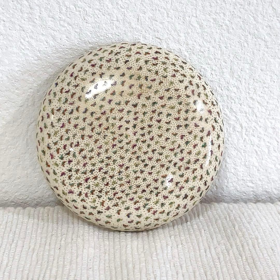 薩摩焼　白薩摩　香合　百蝶絵丸形　骨董　アンティーク　茶道具　インテリア　壽官銘