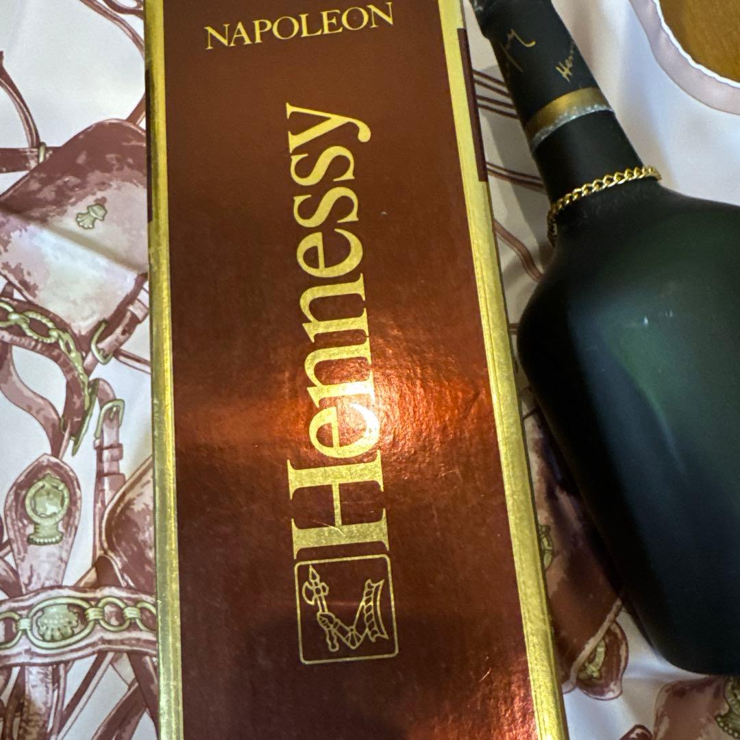 Hennessy Napoleon コニャック 750ml