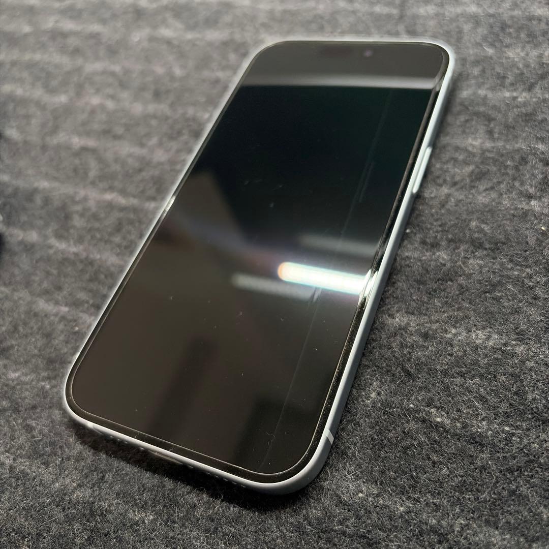 【美品】iPhone15 128GB ブルー（ホワイト） Appleストア購入品