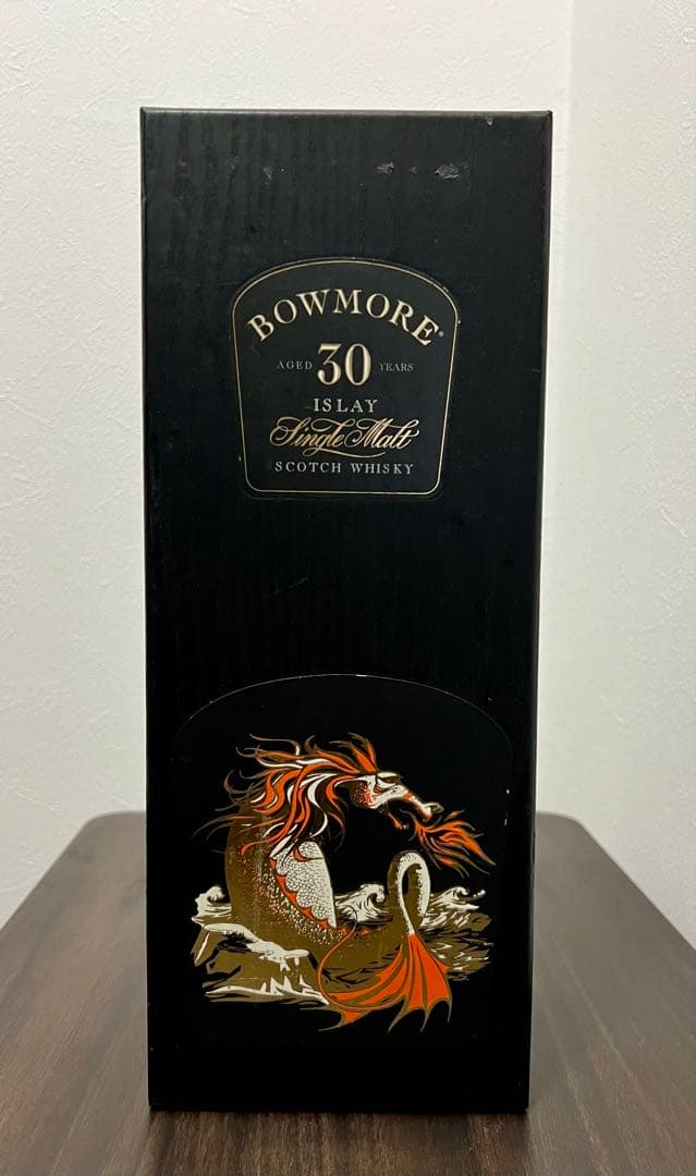 【ボウモア】30年　空き箱